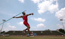 熊猫直播APP-波兰锋线全面压制西班牙防线，加克波在安菲尔德的暴雨中接管欧冠命运