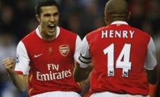 熊猫体育-冷门与巨星，当德国风暴席卷泰国，石宇奇点燃的不只是赛场