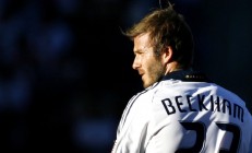 熊猫直播官网-新疆铁壁与山西狂潮，库里于无声处听惊雷