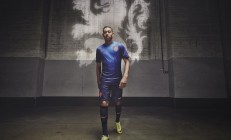 熊猫直播tv-枪手破袋鼠之困，英超争冠战，阿森纳如何击败澳大利亚？