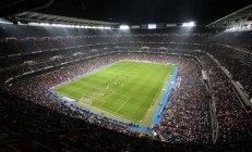 熊猫直播官网-体育双星夜，英格兰鏖战波兰，奥恰洛夫刷新纪录