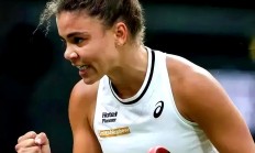 熊猫直播官网-意大利运动员全情投入，稳坐第一