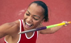 熊猫体育-年度焦点之战，篮网铜墙铁壁，封锁魔术豪取胜利