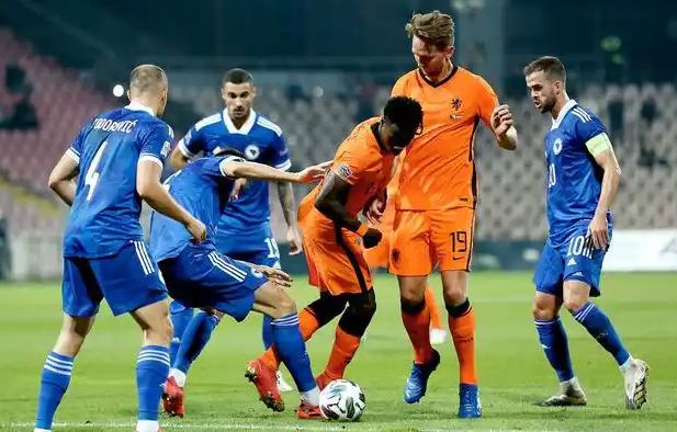 抢眼表现!欧预赛新秀崭露头角!的简单介绍 抢眼表现!欧预赛新秀崭露头角!的简单介绍