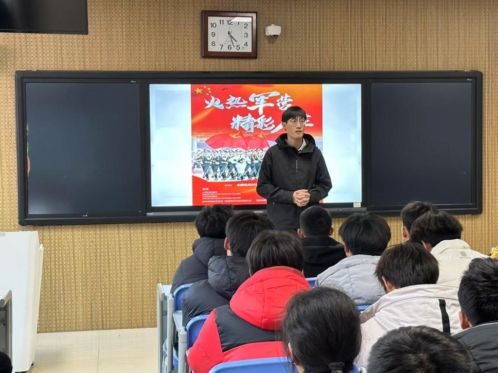 热血青年备战，冠军梦想悄然启程