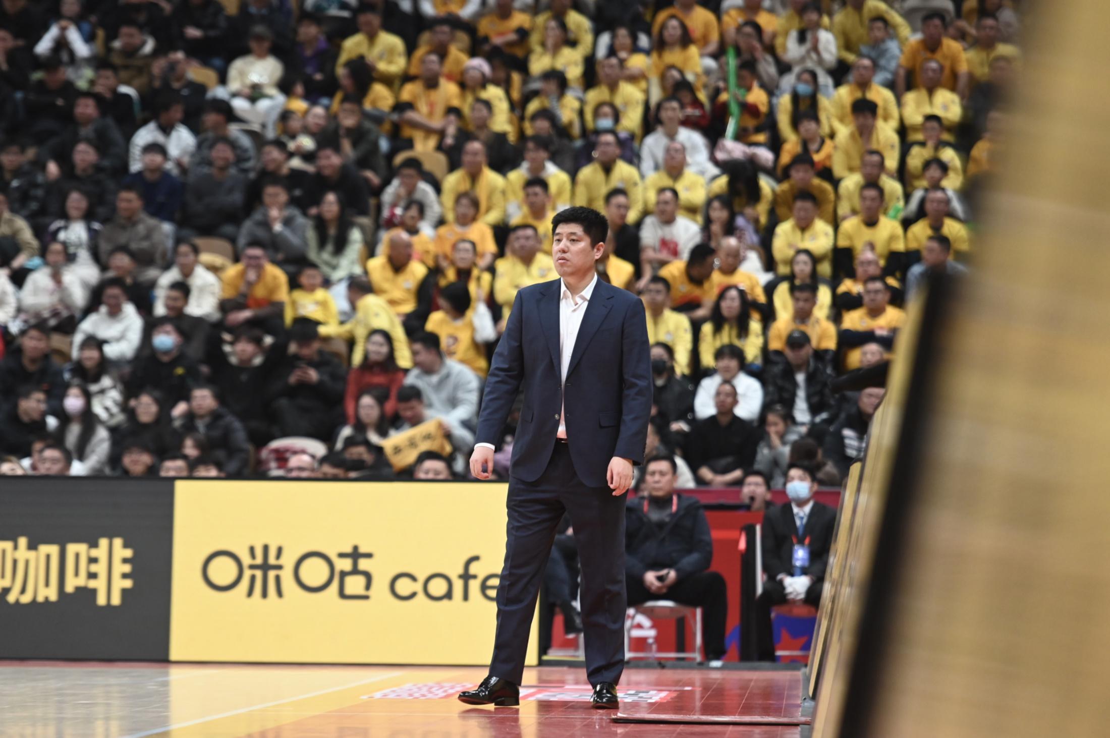 CBA夏季联赛继续进行，球队实力崭露头角