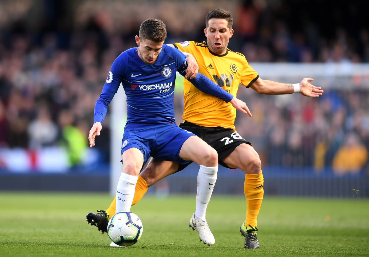 阿扎尔发挥不佳三首发客场被绝平