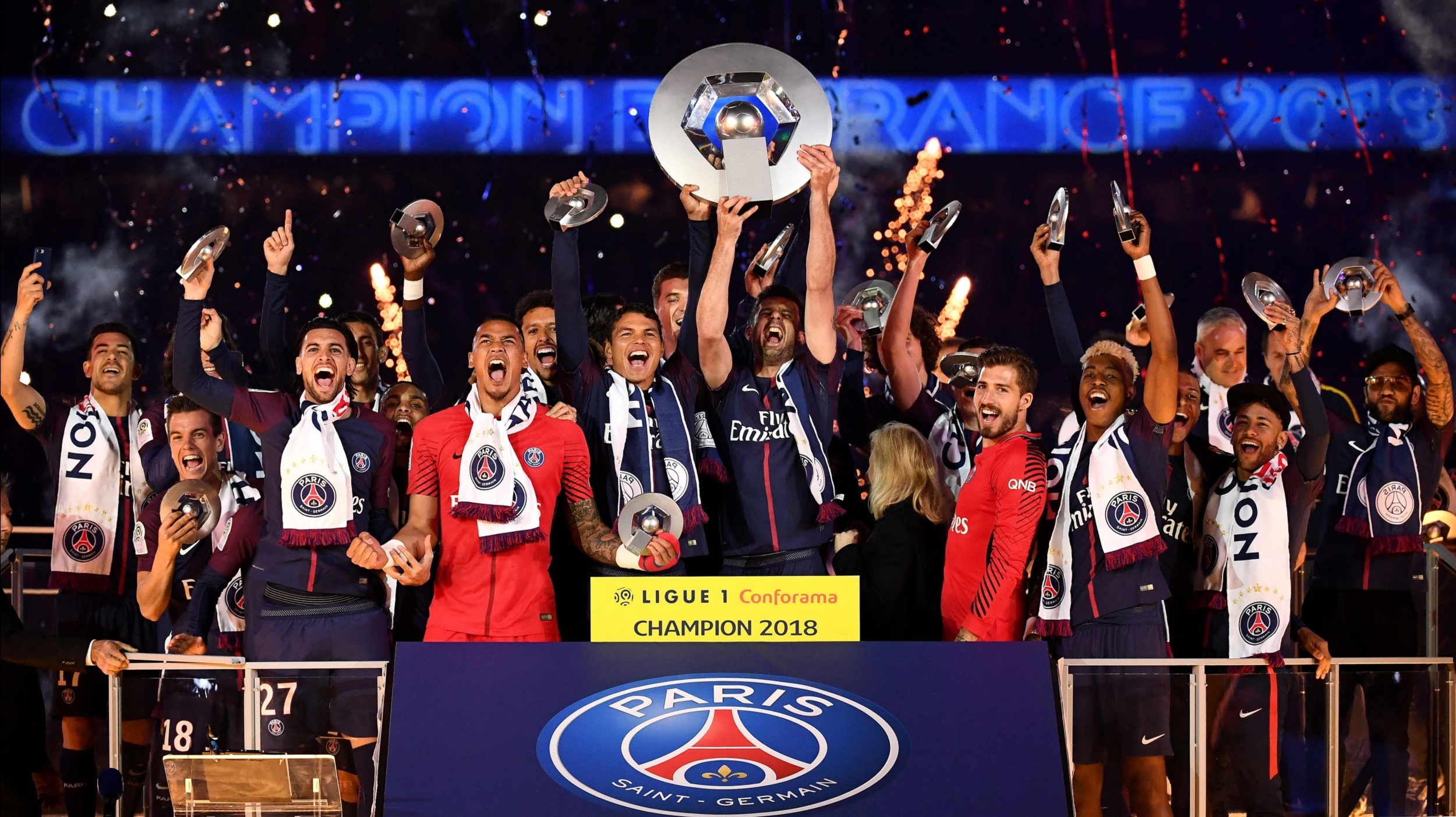 法国队亮相凸显实力，晋级欧锦赛四强