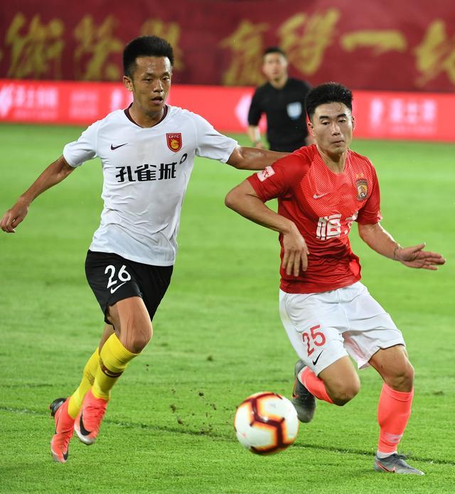 广州恒大重挫华夏幸福，积分榜领先优势扩大