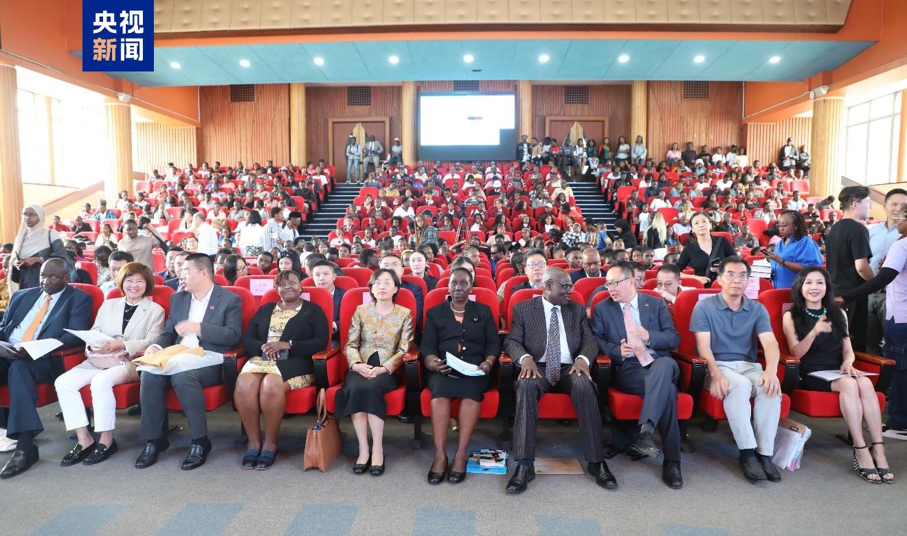 肯尼亚代表队在比赛中展示出色水平