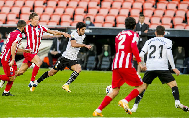 瓦伦西亚主场劫胜巴塞罗那,状态回暖 瓦伦西亚主场劫胜巴塞罗那,状态回暖