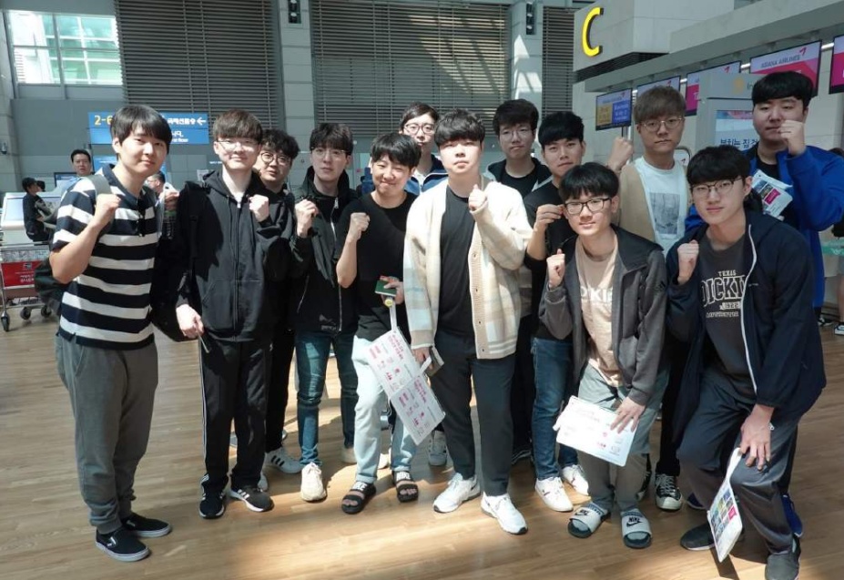 关于BLG血洗DRX,Clid完成史诗逆转焦点之战小组赛,成为赛场最大亮点的信息 关于BLG血洗DRX,Clid完成史诗逆转焦点之战小组赛,成为赛场最大亮点的信息