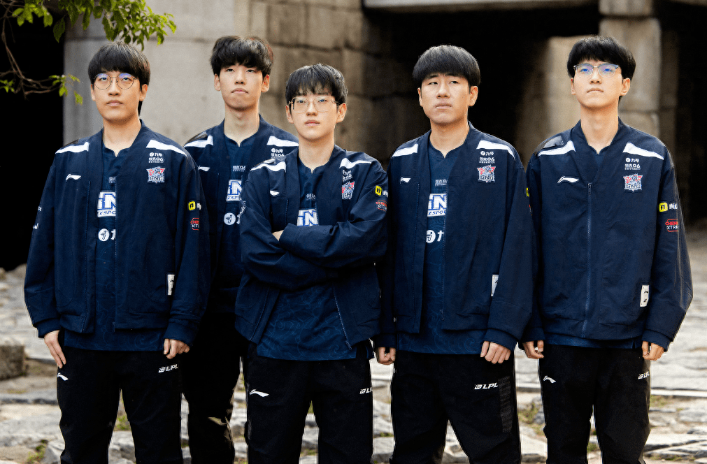 G2鏖战FNC，Tarzan关键团战开团秒人鏖战多局八强赛，引爆全场热议的简单介绍