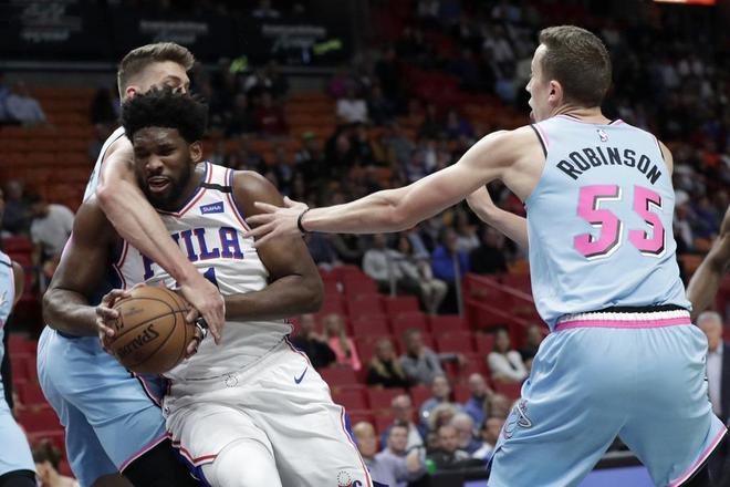 热火对阵76人，东部半决赛仍悬念