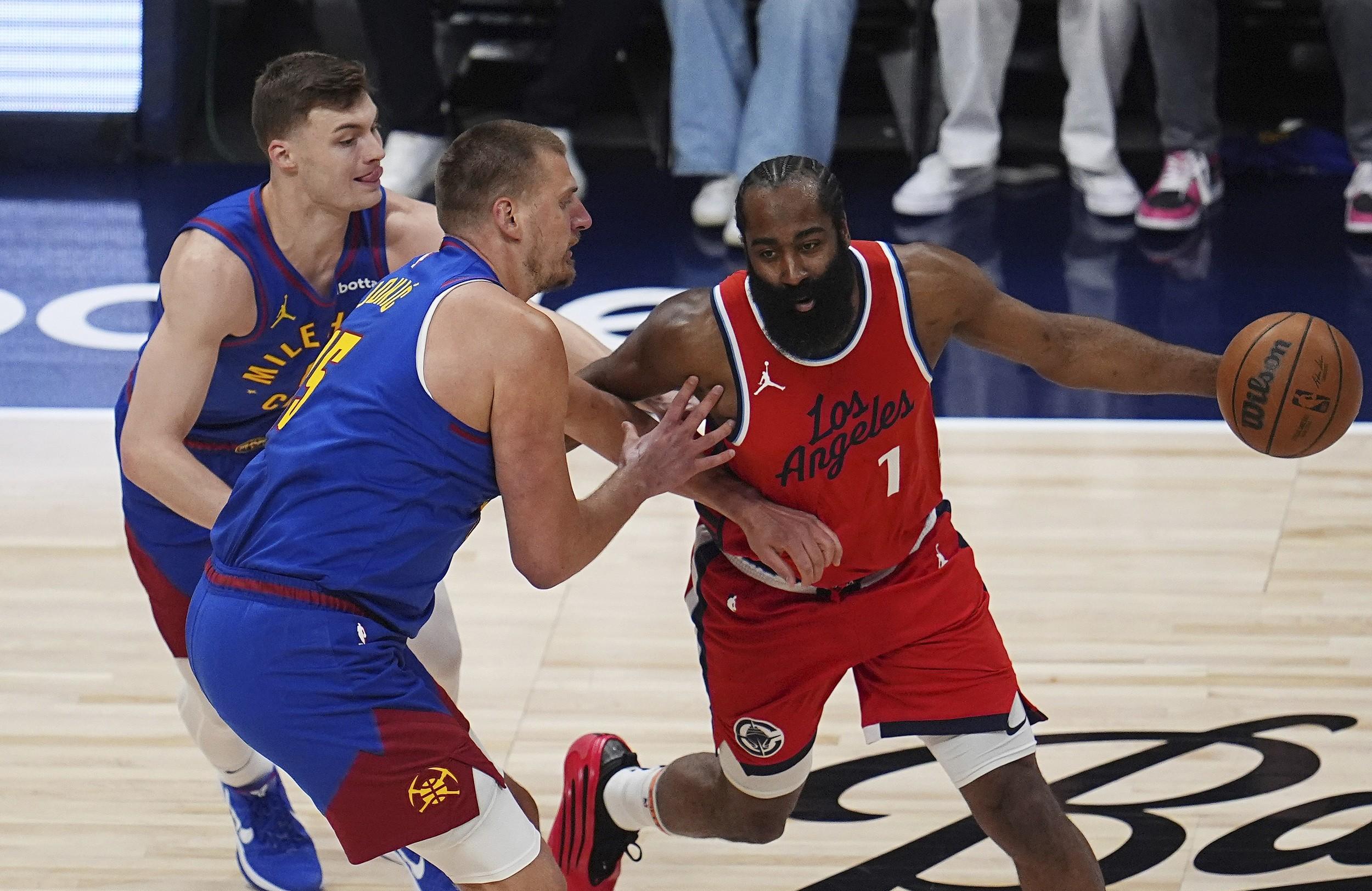 东部决赛,雄鹿击败步行者取得领先的简单介绍 东部决赛,雄鹿击败步行者取得领先的简单介绍