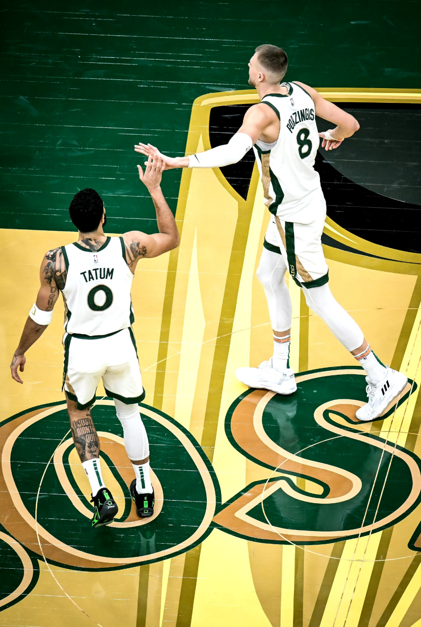 凯尔特人战胜篮网队,保持不败纪录 凯尔特人战胜篮网队,保持不败纪录