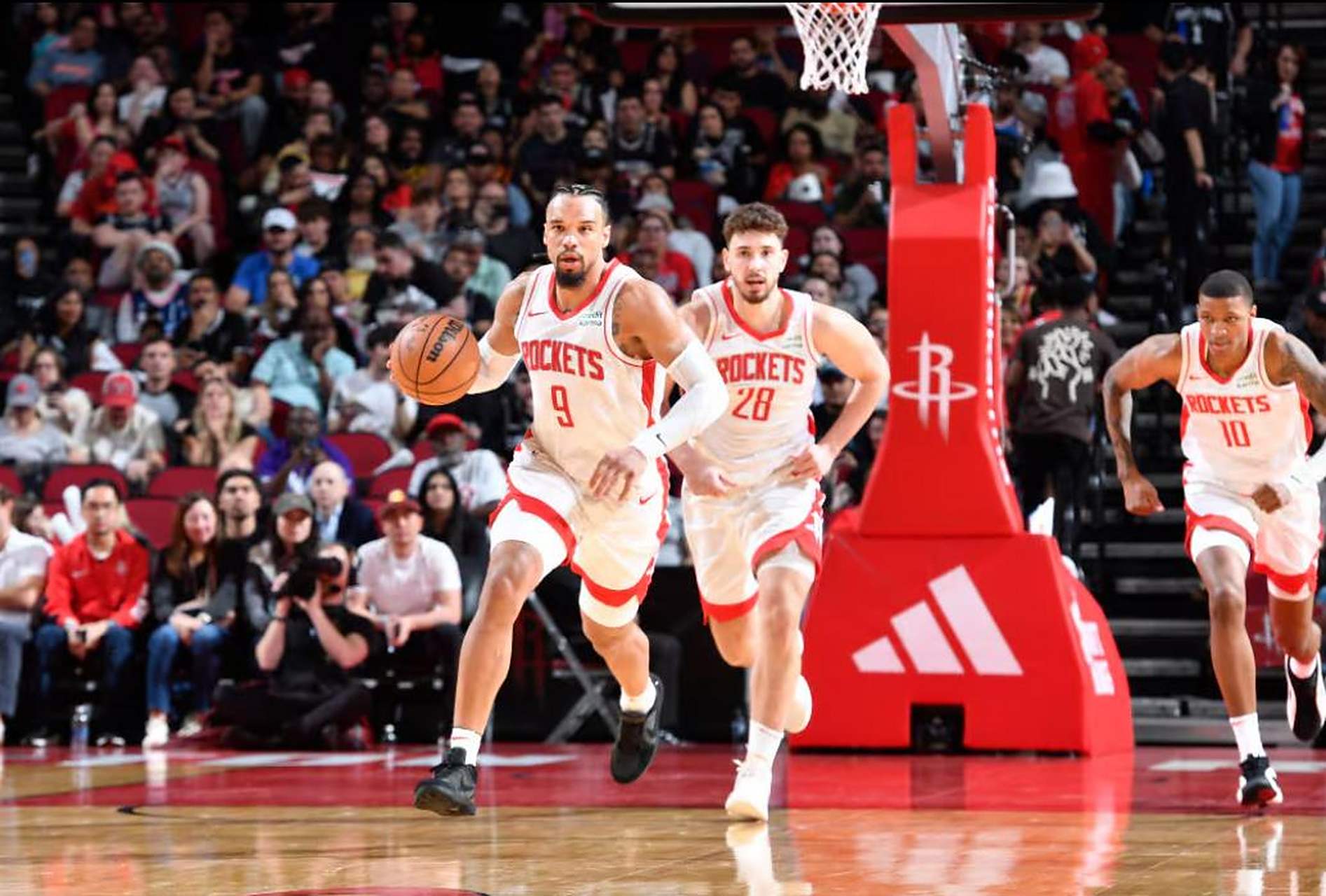 火箭队连胜又止，季后赛冲击力如何？的简单介绍