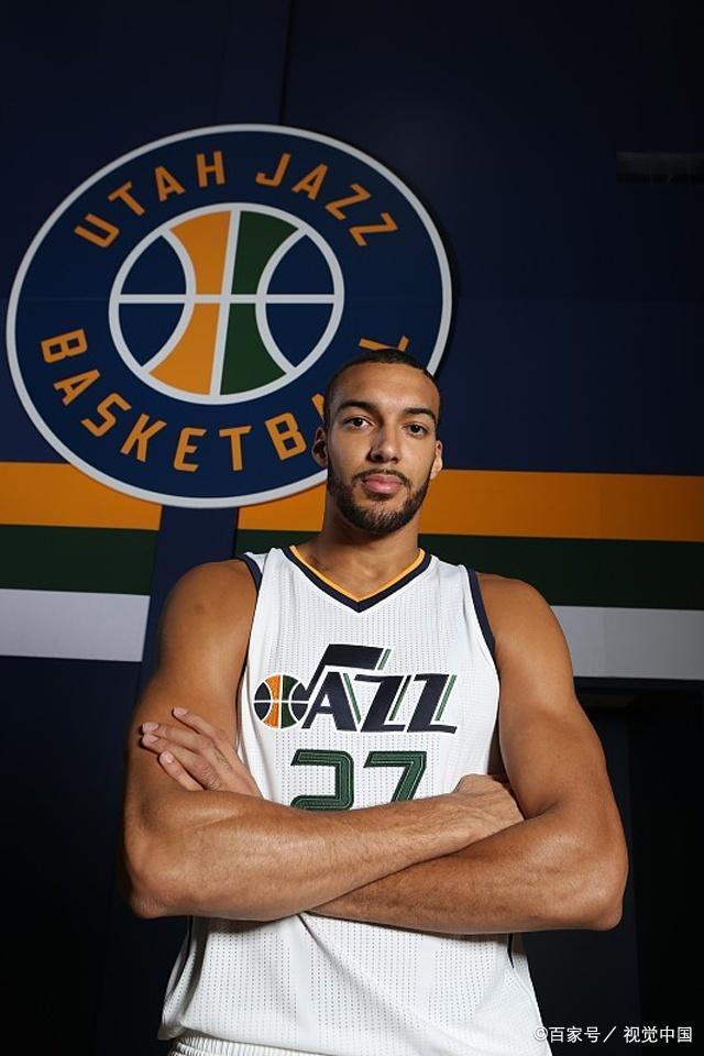 爵士队稳扎稳打,取得了连胜 爵士队稳扎稳打,取得了连胜