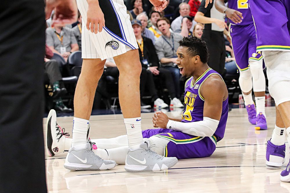 爵士队稳扎稳打,取得了连胜 爵士队稳扎稳打,取得了连胜