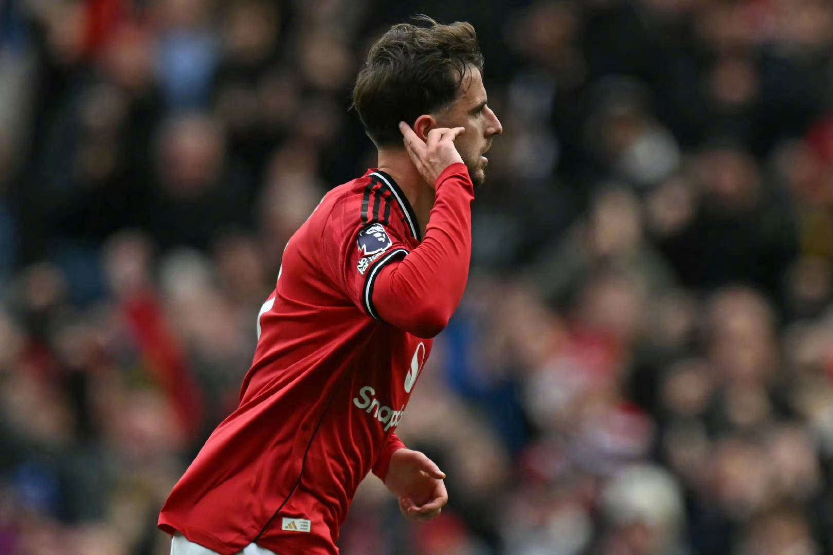 曼联主场惨败,诺里奇离胜利遥远 曼联主场惨败,诺里奇离胜利遥远