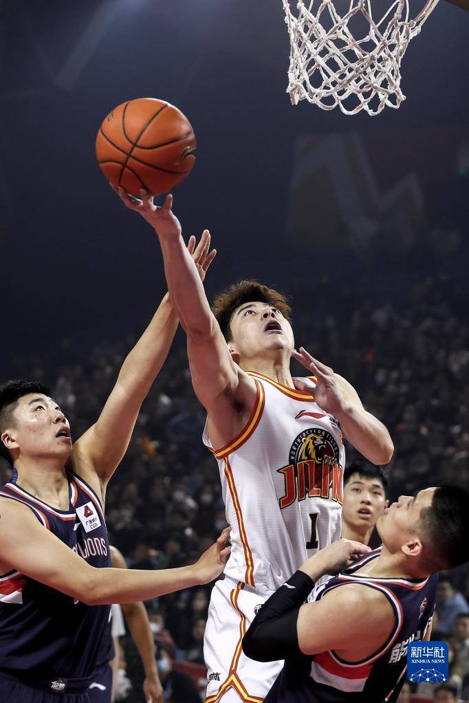 盖耶夫主场不敌对手，让领先优势一落千丈