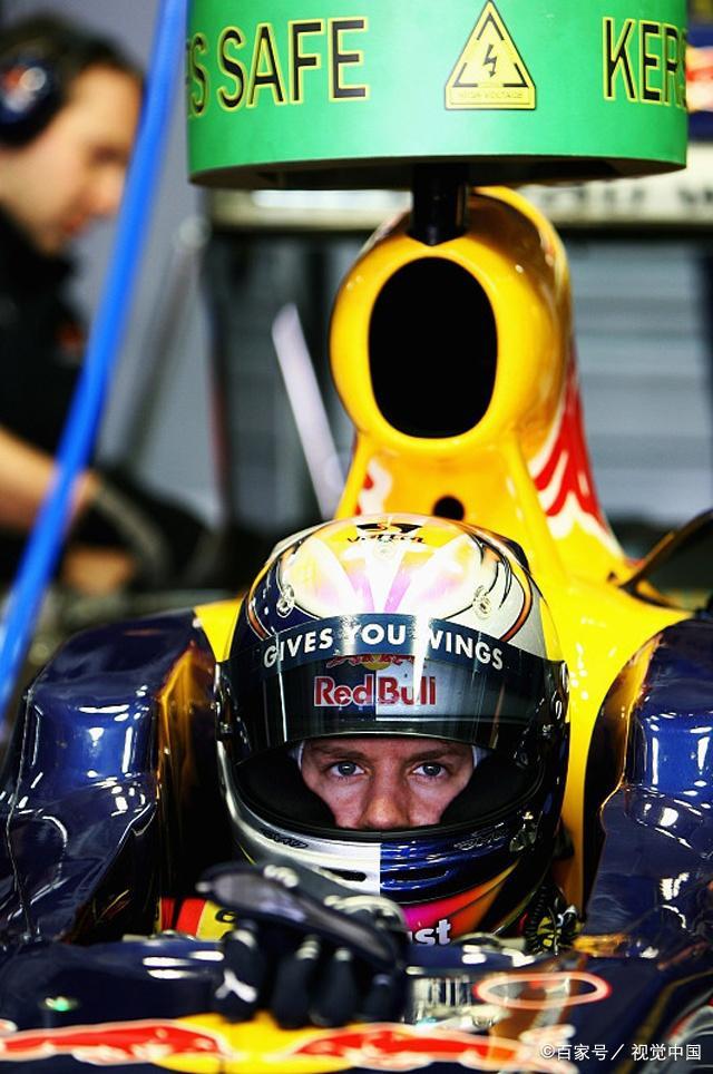 包含红牛二队绝杀梅赛德斯，汉密尔顿状态火热的词条