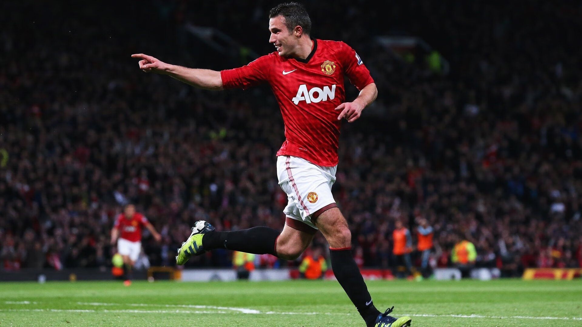 铁闸与利刃，从德里赫特爆发到尼日利亚打穿黄潜的战术启示录