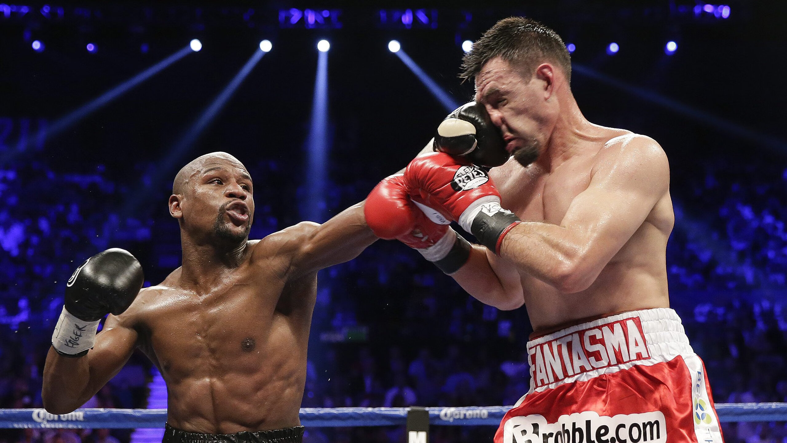 0.3亿对9.4亿，哥斯达黎加用唯一性正告世界，足球真理写在巴斯托尼脚下