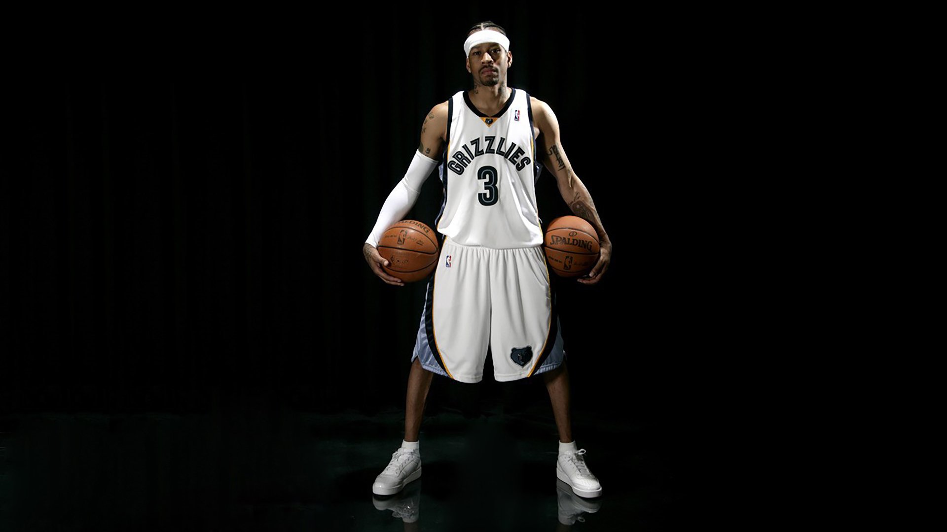 网坛极境，澳网的炽烈统治与美网的喧嚣挑战